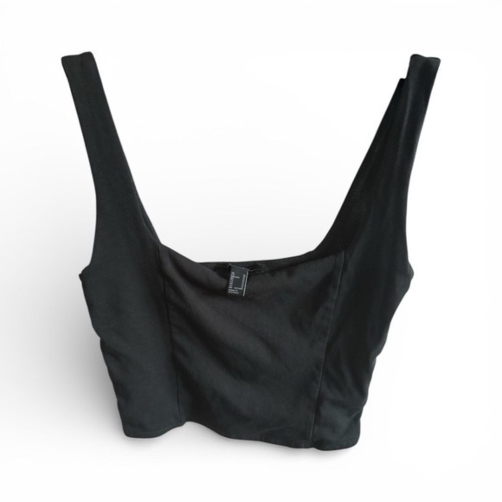 Black Sleeveless Crop Top Tank Women’s Size Medium Minimalist Casual BLK Shirt